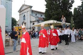 Prvi put održana procesija s kipom sv. Tome po ulicama Pule