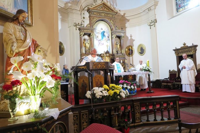 Srbija: Dan državnosti RH obilježen svetom misom Za Domovinu u Zemunu