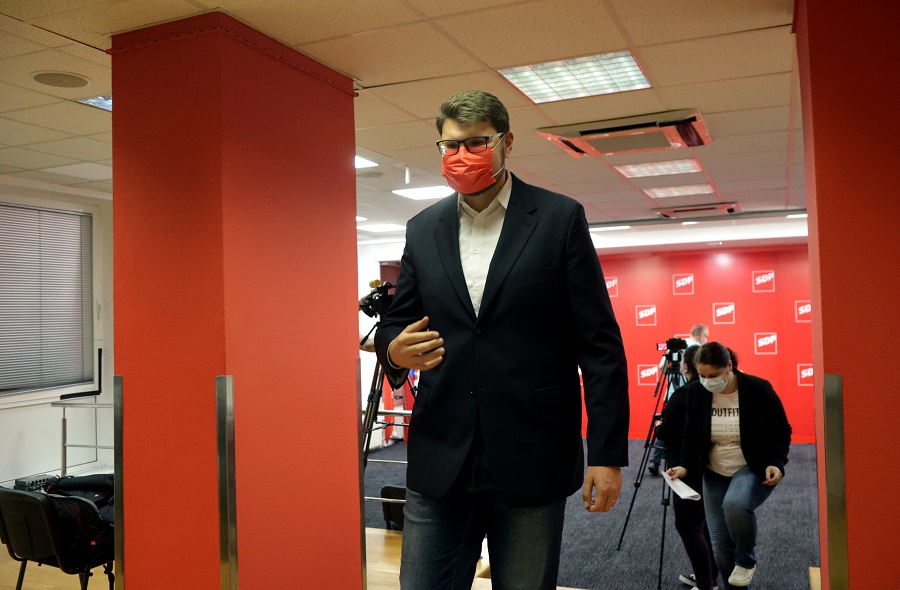 Kaos na sastanku u gradskom SDP-u, član psovao, vrijeđao i prijetio kolegama