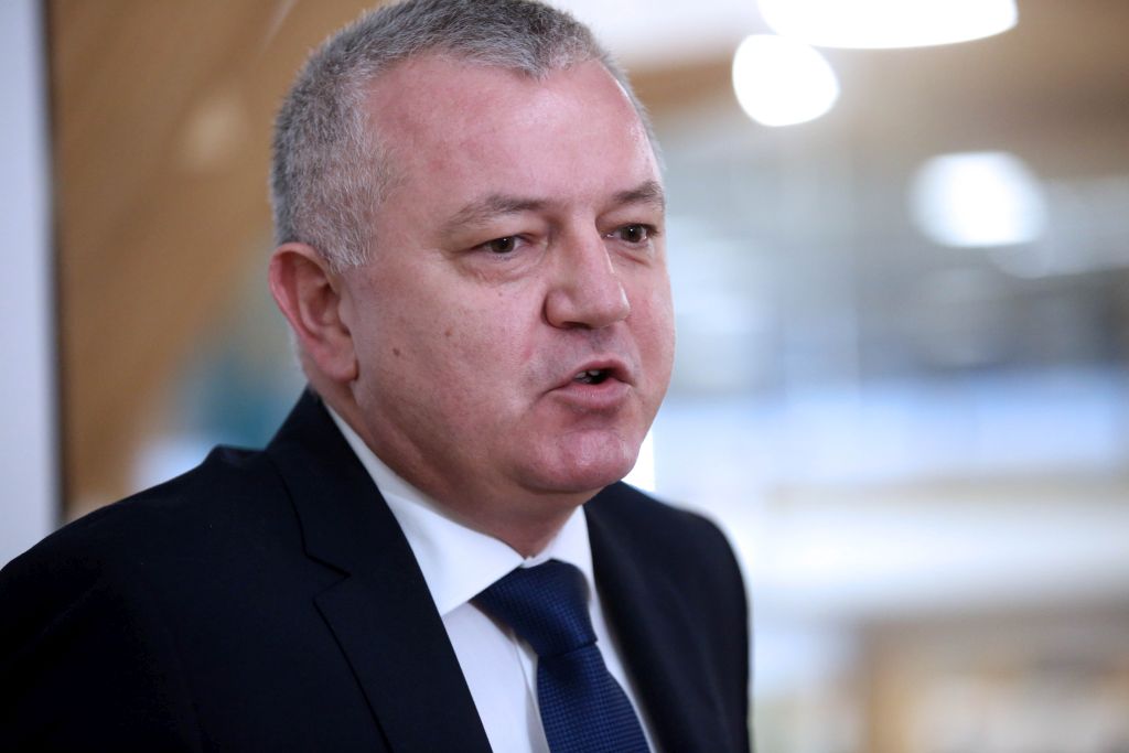 Plenković razriješio Horvata ministarske dužnosti