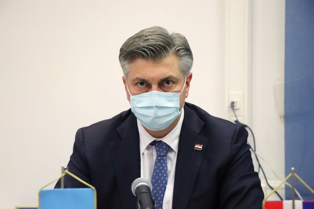 Plenković: U Hrvatskoj neće biti obveznog cijepljenja