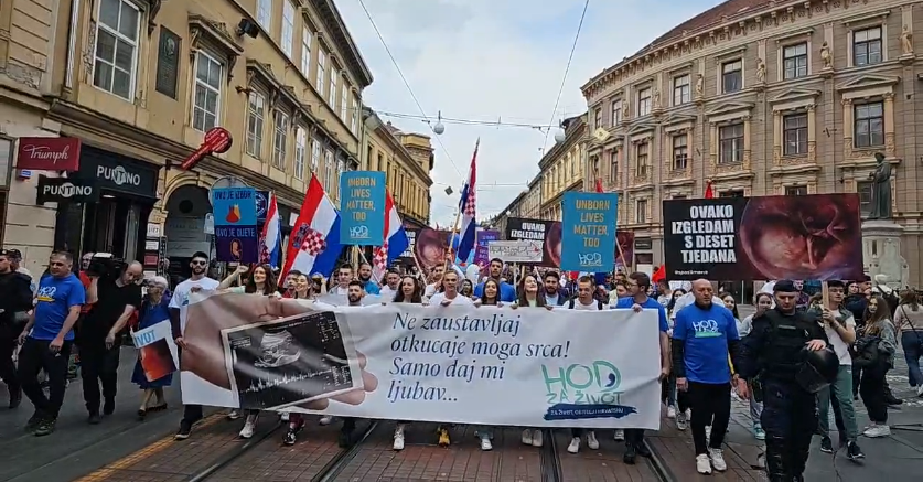 Zagrebački Hod za život započeo: Veliki odaziv građana i dolazak Željke Markić