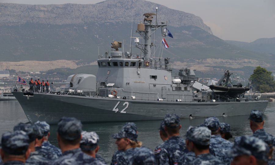 Brod HRM-a krenuo u NATO operaciju potpore miru Sea Guardian