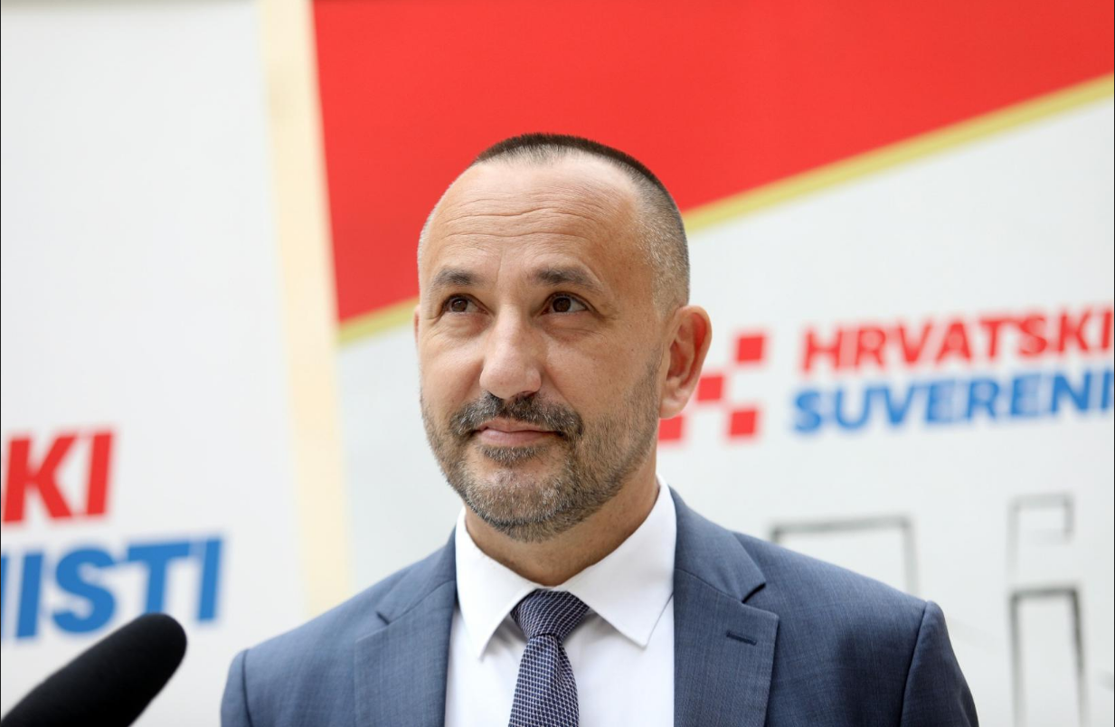 Zekanović podržao građane Unešića koji su protiv izgradnje vjetroelektrana u toj općini