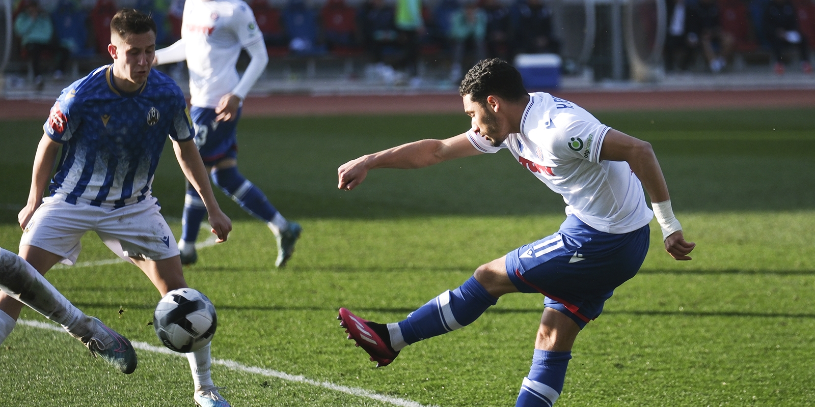 Hajduk je doživio dva poraza i prokockao bodovnu prednost na vrhu, a tek kreće zahtjevna serija utakmica za Splićane…