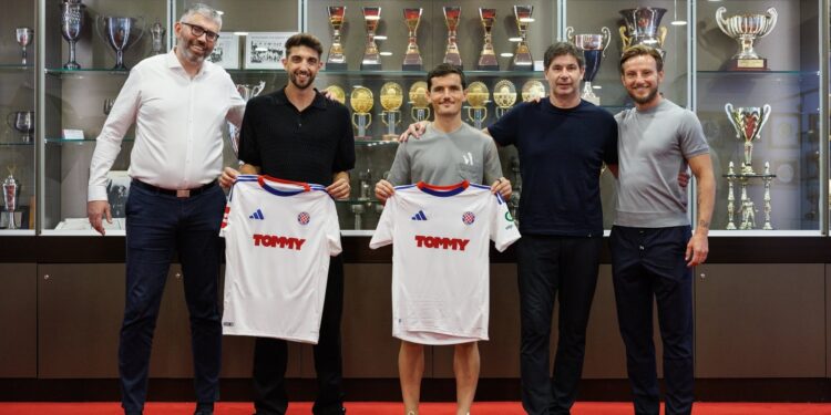 Hajduk službeno predstavio dvojicu pojačanja iz Španjolske