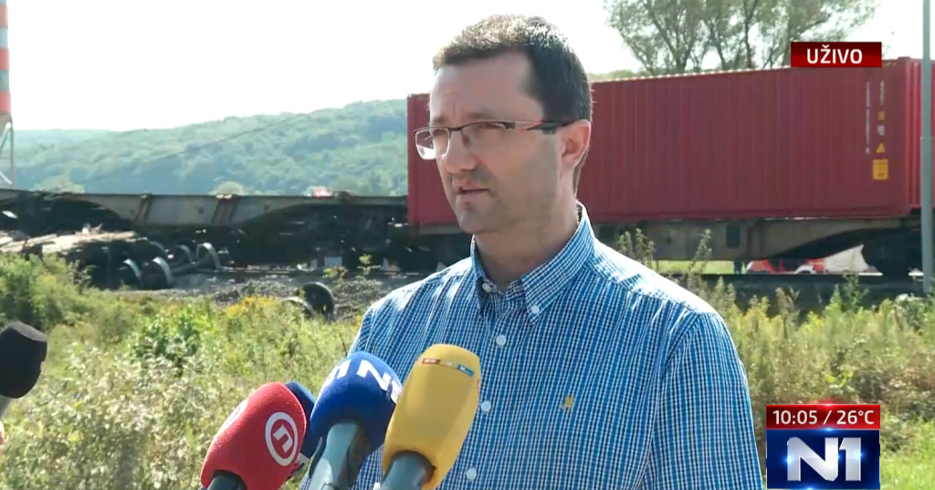HŽ o nesreći: Obojica strojovođa su dobro, promet će biti obustavljen do 48 sati