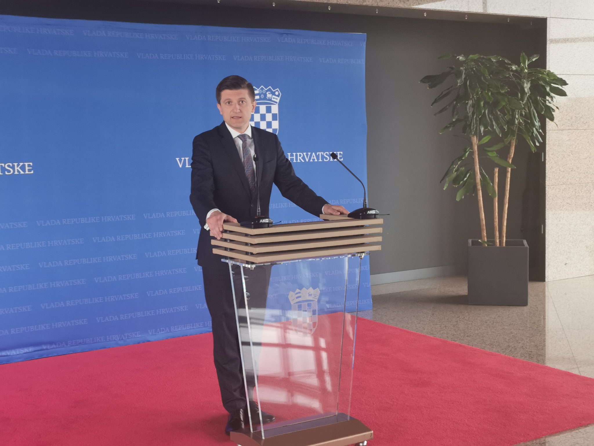 Marić: Isplata povrata poreza kreće od 2. svibnja, isplaćuje se 1,7 milijardi kn
