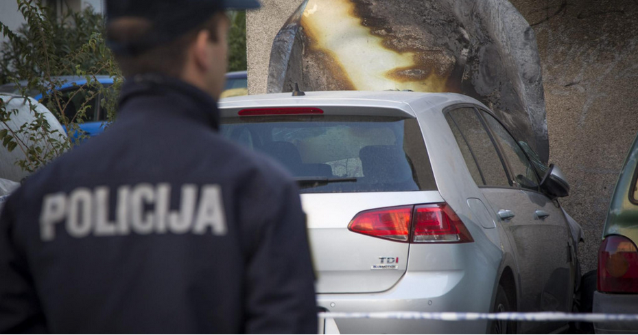 Živio pored leša pokojnog oca puna dva mjeseca, policiju su alarmirali susjedi
