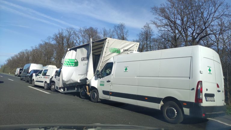 Lančani sudar vozila na autocesti Karlovac – Zagreb, kod kanala Kupa-Kupa