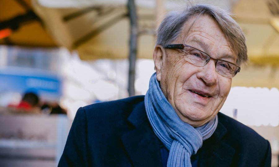 Miroslav Ćiro Blažević u velikom intervjuu otkrio svog favorita za novog trenera Dinama;" Mislim da je Prosinečki   najpozvaniji!"