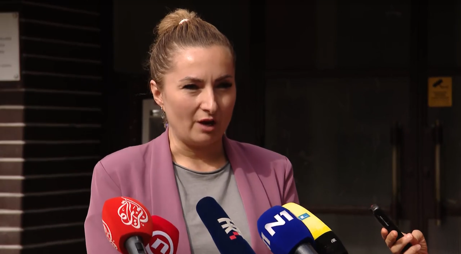 Sindikat državnih i lokalnih službenika prihvaća ponudu Vlade nakon osam tjedana štrajka, no podjela među članstvom ostaje