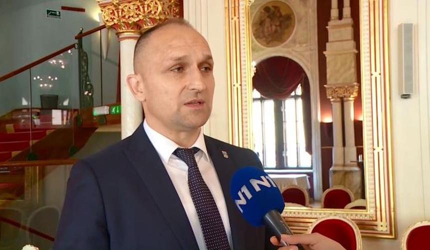Anušić čestitao Milanoviću i ocijenio: Najveći je problem velik broj nevažećih listića