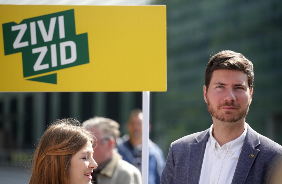 ISPLIVALA STRAŠNA PRIČA O ŽIVOM ZIDU! Bivši članovi sve priznali: Mračne stvari su se dogodile! Izmanipulirani smo svi