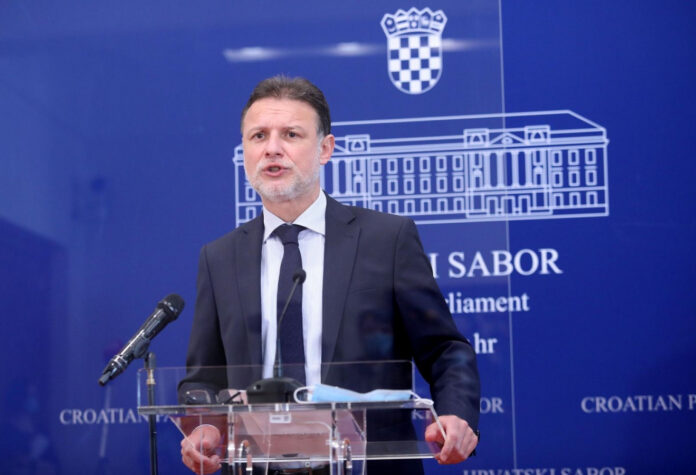 JANDROKOVIĆ ODGOVORIO NA TEŠKE PORUKE RUSKOG AMBASADORA U BIH: ‘To je uvijena prijetnja i nešto potpuno neprihvatljivo’