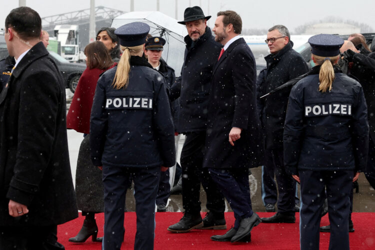 JD Vance prijeti Putinu: Ako Rusija ne pristane na dogovor postoje sankcije i vojska!