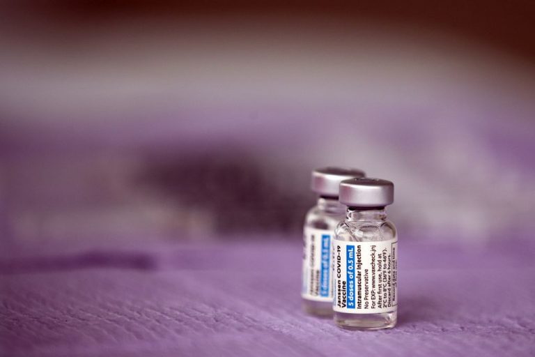 Upozorenje za cjepivo Johnson&Johnson: Dio cijepljenih razvio rijedak, ali ozbiljan neurološki poremećaj