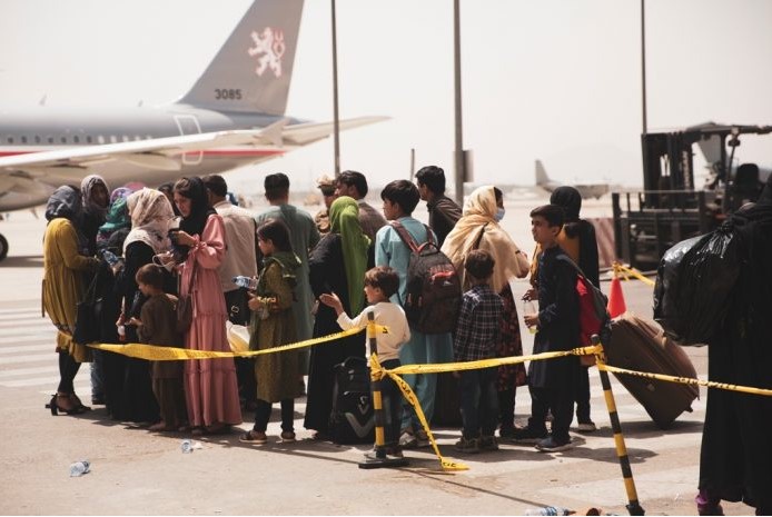 Sedam afganistanskih civila poginulo na aerodromu u Kabulu: Nade za evakuaciju sve su manje