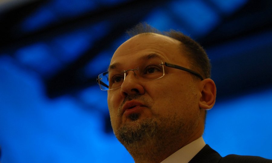 Slovenija revidira svoju zelenu listu, glasnogovornik Vlade isključio   mogućnost da se Hrvatska   ponovo uvrsti na zelenu listu.