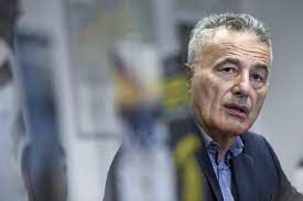 PAVLE KALINIĆ ‘Da, ljudi se u Hrvatskoj zapošljavaju preko veze, pa to se radilo i u mom uredu! Ljudi, SVE ide preko štele, što se čudite?!‘