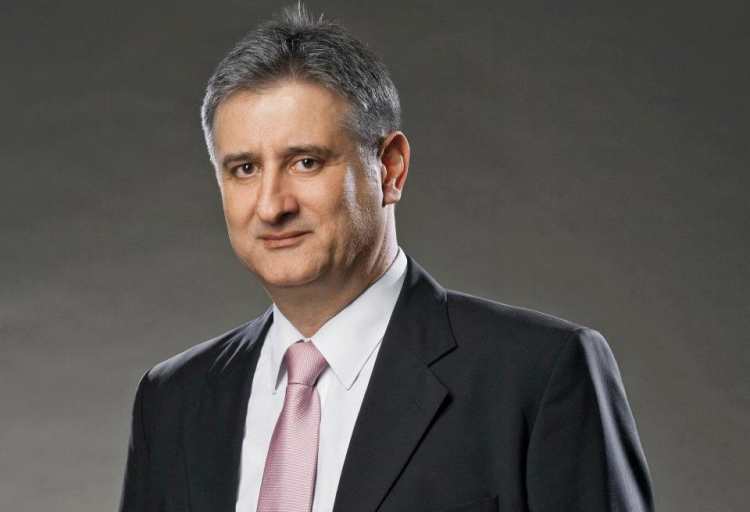 “Crna dama je nakon moje smjene uletjela u politiku, nije li to sukob interesa?”