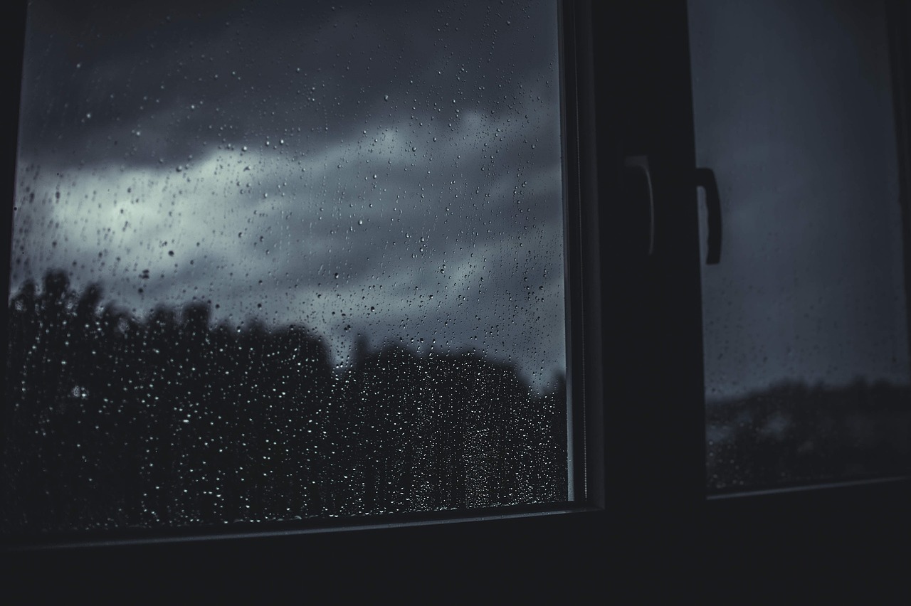 Oprez! Meteoalarm upozorava na jak vjetar i nevrijeme!