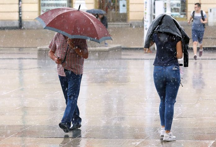 Za vikend promjenjivo s padalinama, tek idući tjedan toplije i sunčano
