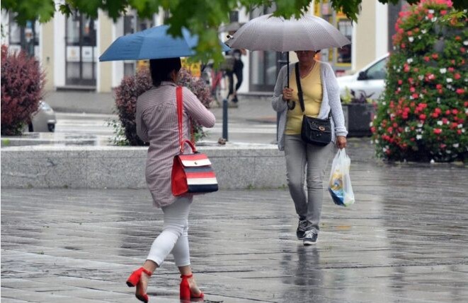 GDJE ĆE NAM DANAS TREBATI KIŠOBRAN? U nekim dijelovima zemlje pljuskovi s grmljavinom, HAK upozorava na jaki vjetar koji usporava vožnju uz jadransku obalu