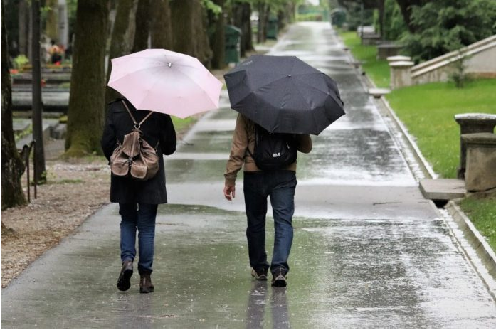 Početak tjedna kišovit i svjež, od srijede sunčanije