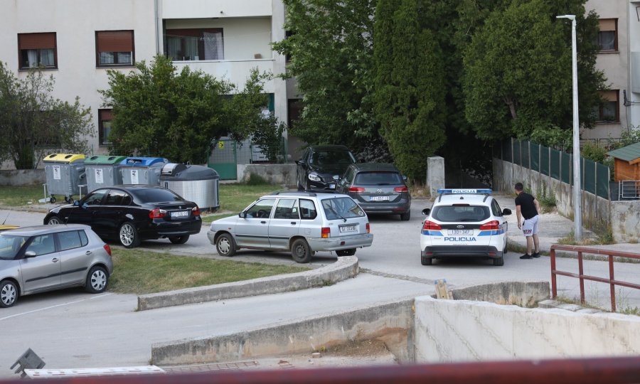 TRAGEDIJA U KNINU  Priveden otac dječaka koji je umro u autu, čeka ga kaznena prijava