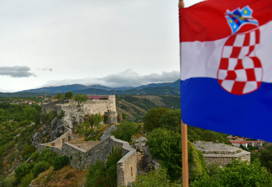 Sastanak Organizacijskog odbora za obilježavanje Dana pobjede i domovinske zahvalnosti i Dana hrvatskih branitelja u Kninu