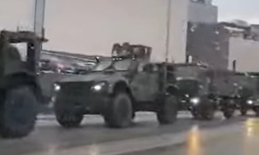 Velika kolona vojnih vozila prošla Splitom. Zna se kamo ide