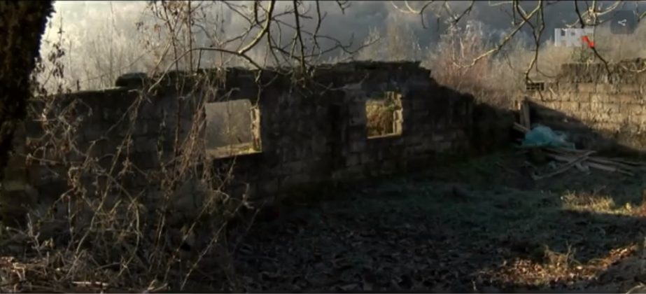 15. studenoga 1991. Pokolj svih Hrvata u Kostrićima – četnici ubili djecu Darija (4) i Tomislava (2) te starca Petra (93)