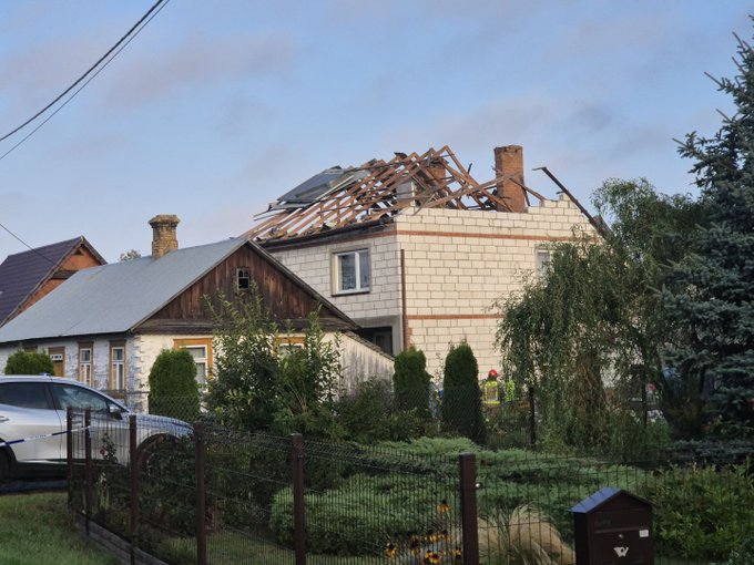 Ruski dron pao na stambenu zgradu u Poljskoj