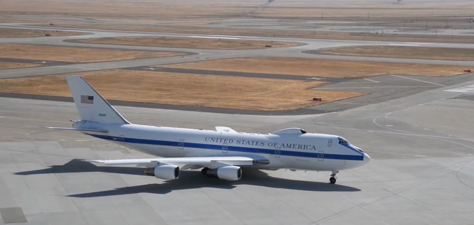 Amerika u Europu poslala “Leteći Pentagon”, avion napravljen da izdrži nuklearni udar