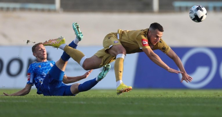 SuperSport HNL Hajduk ispustio dva pogotka prednosti, na kraju Sentić spašavao bod