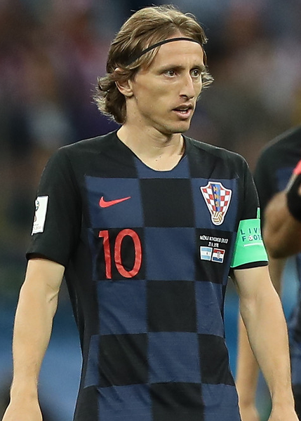 Pet minuta su trajale karmine, a onda su Modrić i Lovren podigli glas