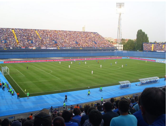 MOGUĆE I MINIRANJE! Ruši se dio stadiona Maksimir koji je teško stradao u potresu