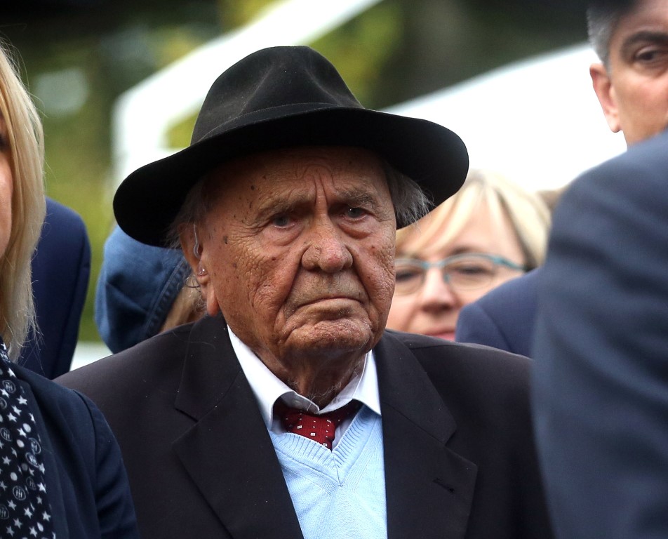 Evo i Jože Manolića: “Grabar-Kitarović ne može pobijediti jer je izbacila Tita”