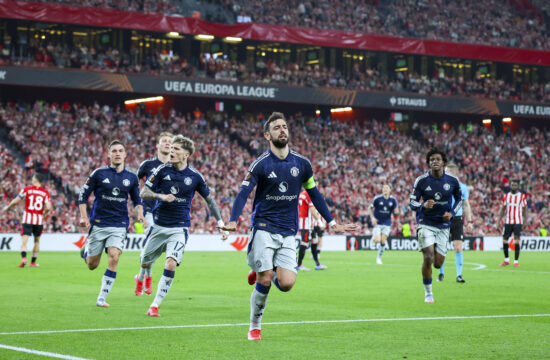 Manchester United i Tottenham uvjerljivim pobjedama praktički osigurali finale Europa lige