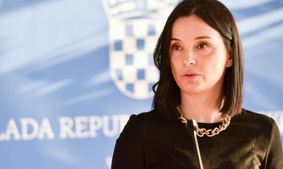 Gospić čeka sanaciju ilegalnog otpada: Ministrica odgovornost prebacuje na županije