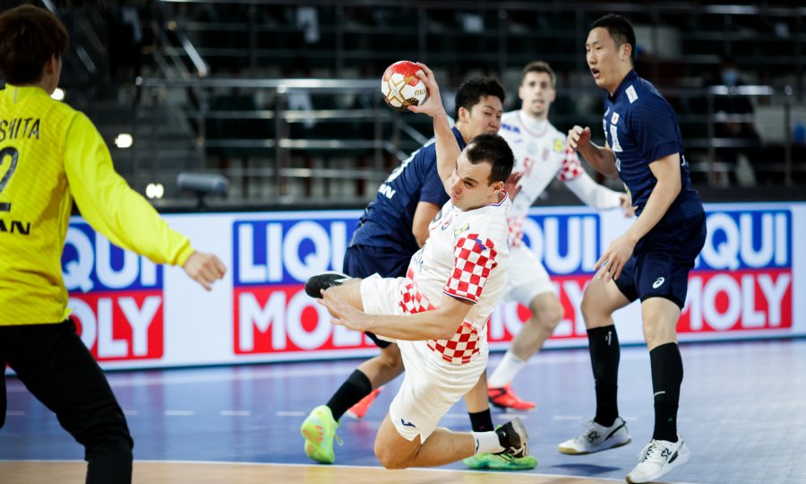 Šokantan start hrvatskih rukometaša; Ivan Čupić pet sekundi prije kraja utakmice spriječio potpunu blamažu 'kauboja'