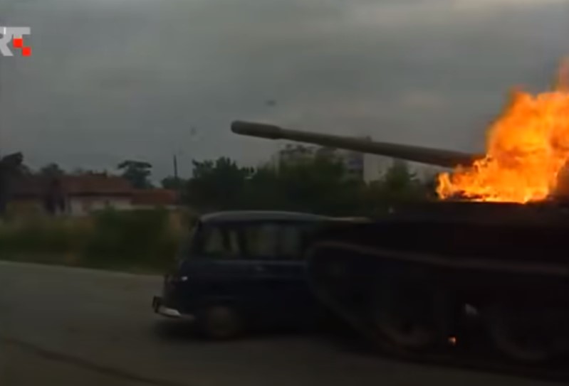 Dan kada su Zagrepčani stali pred tenkove JNA: Raveno Čuvalo nije bio slučajna žrtva, nego čovjek koji je branio svoj grad(VIDEO)