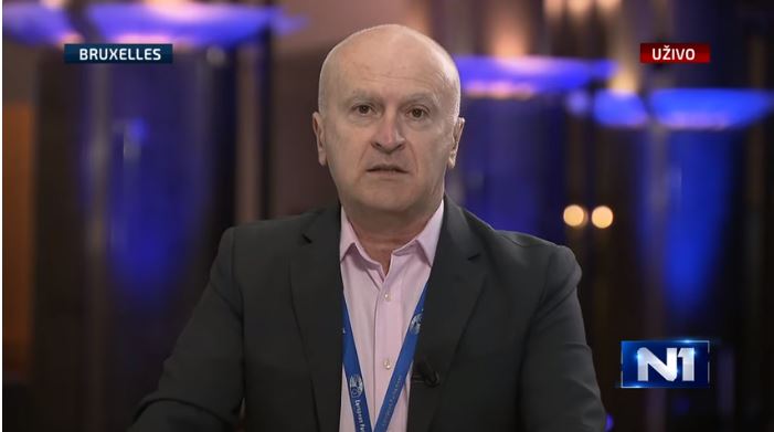 Novi Matićev prostački ispad; molitelje krunice usporedio s Hitlerom i poručio: Postoji izraz koji se zove masturbiranje