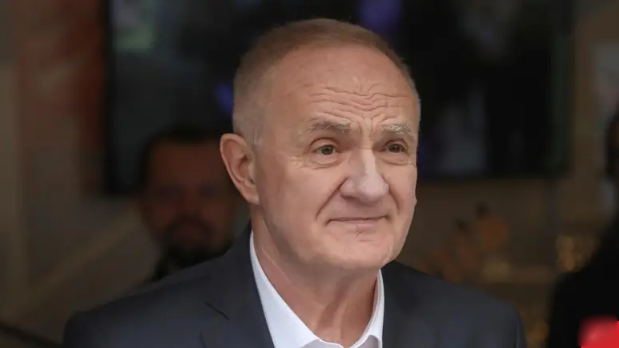 Mate Bulić je u bolnici: 'Prima kisik, pozitivan je na koronu...'