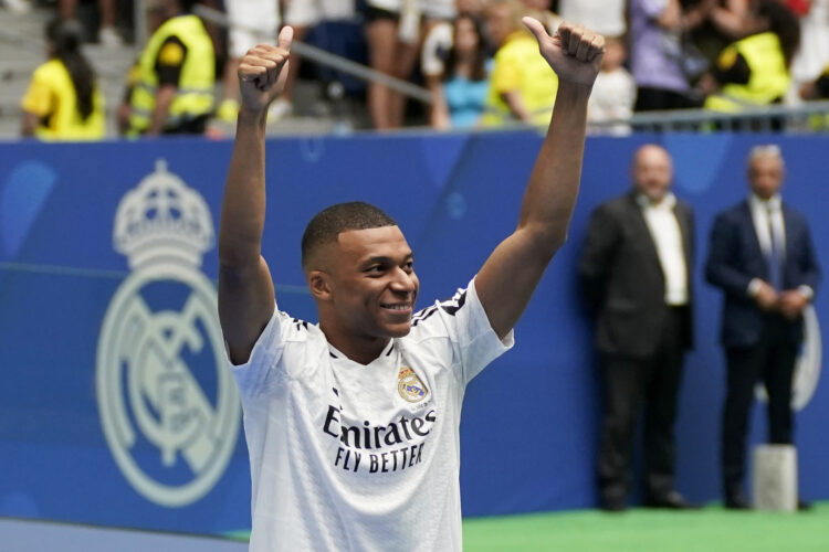 Mbappe predstavljen u Madridu: ‘Dat ću svoj život za ovaj klub’