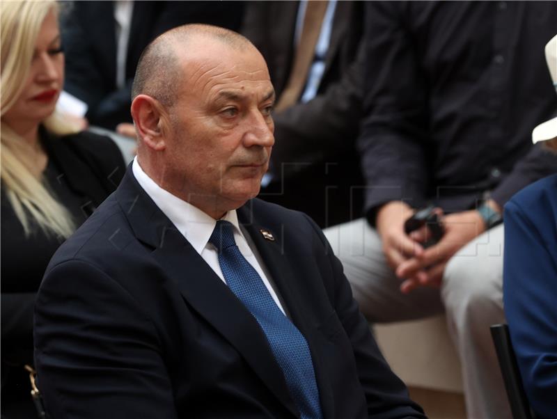 Medved otkrio što će Hrvatska učiniti s optužnicom protiv pilota; poslao specijalnu poruku Beogradu