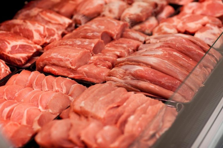 Niz poskupljenja: Od ponoći očekujte i rast cijena mesa