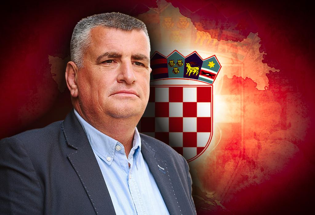 Miro Bulj u Rijeci: Referendum za ograničenje prava manjina i prestanak financiranja tjednika Novosti