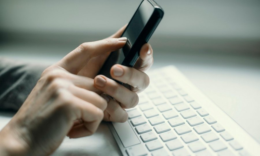 OPREZ  Upozorenje Hrvatskog telekoma: SMS porukama širi se novi virus, nemojte ih otvarati